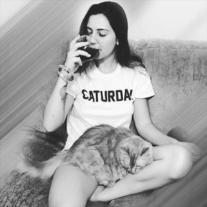 Meet your Posher, Debora